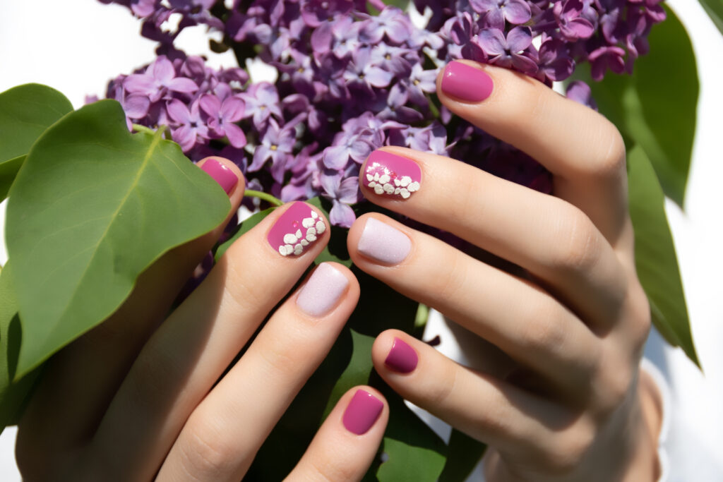 Nail Designs: Creative Trends, Tips, and Inspiration for Stunning Nails